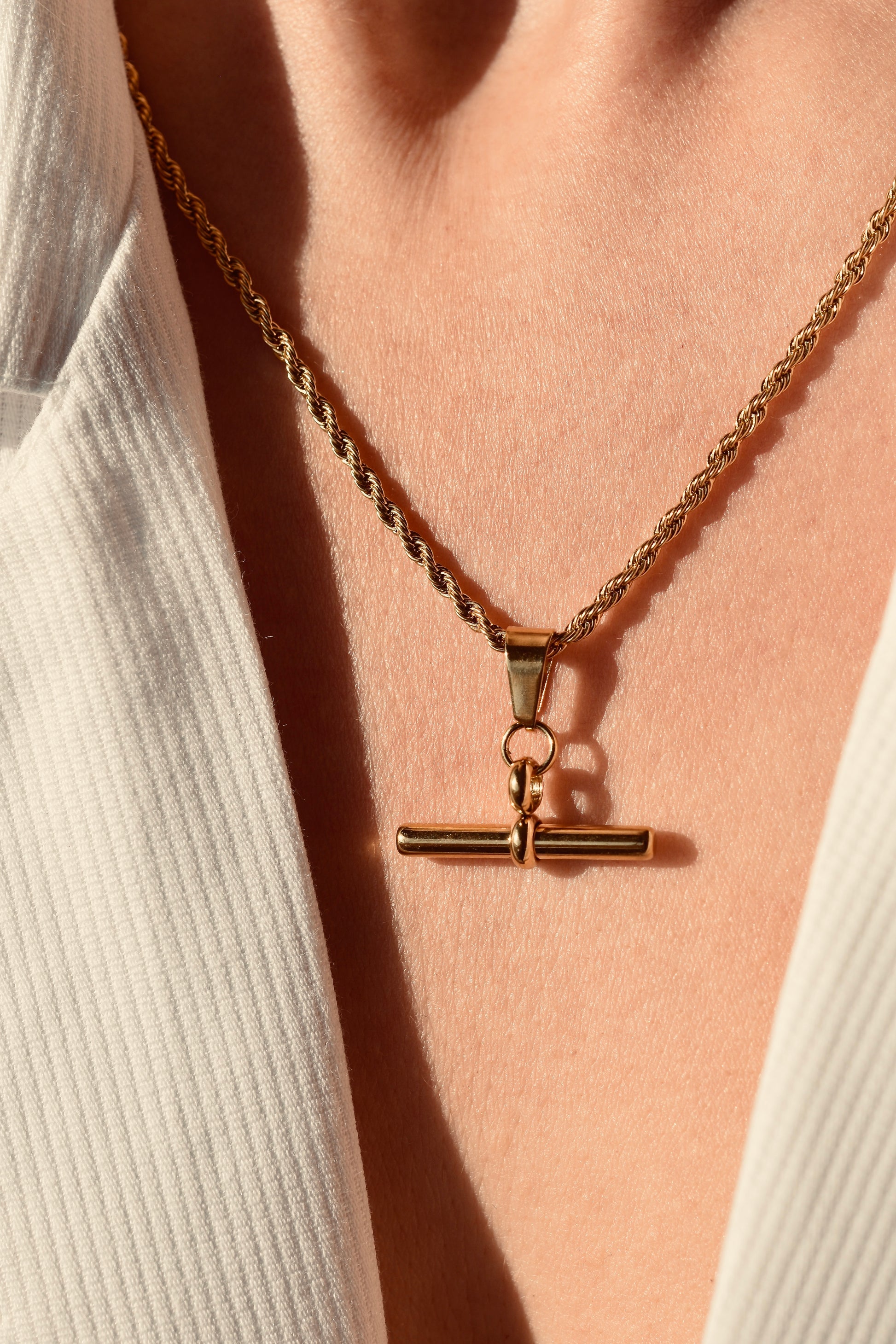 T Bar Necklace in Silver