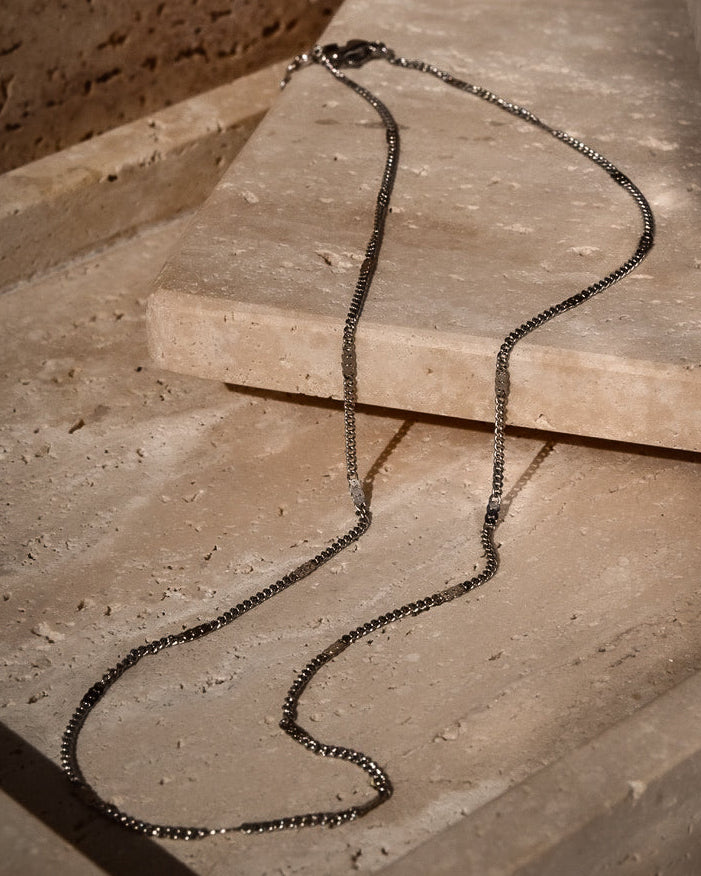 Glint Curb Chain in Silver