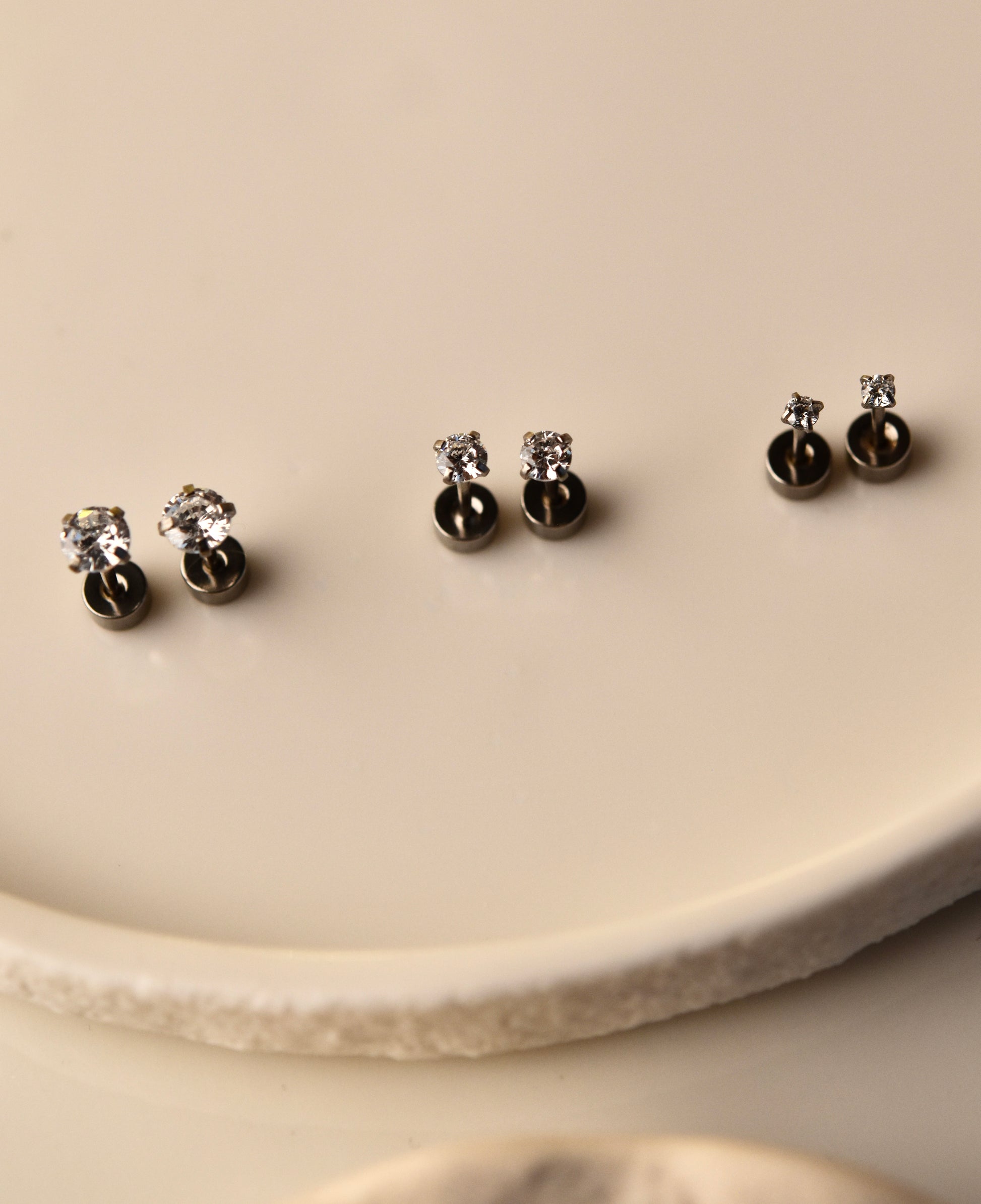 Flat Back Studs in Silver- Large