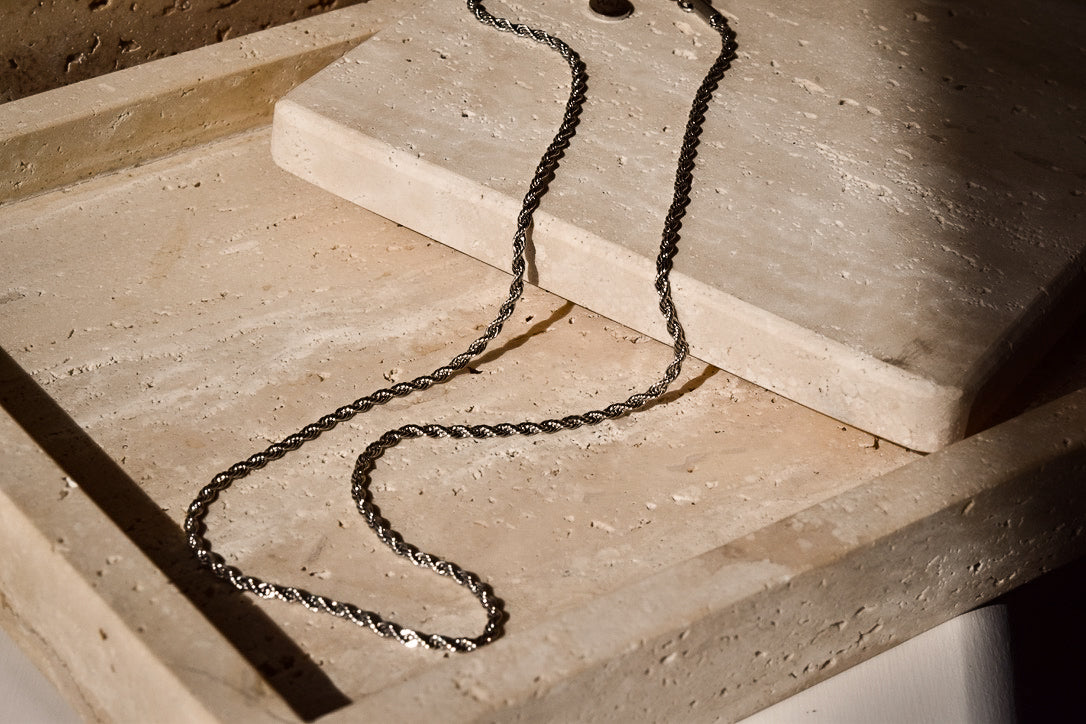 Medium Rope Necklace in Silver
