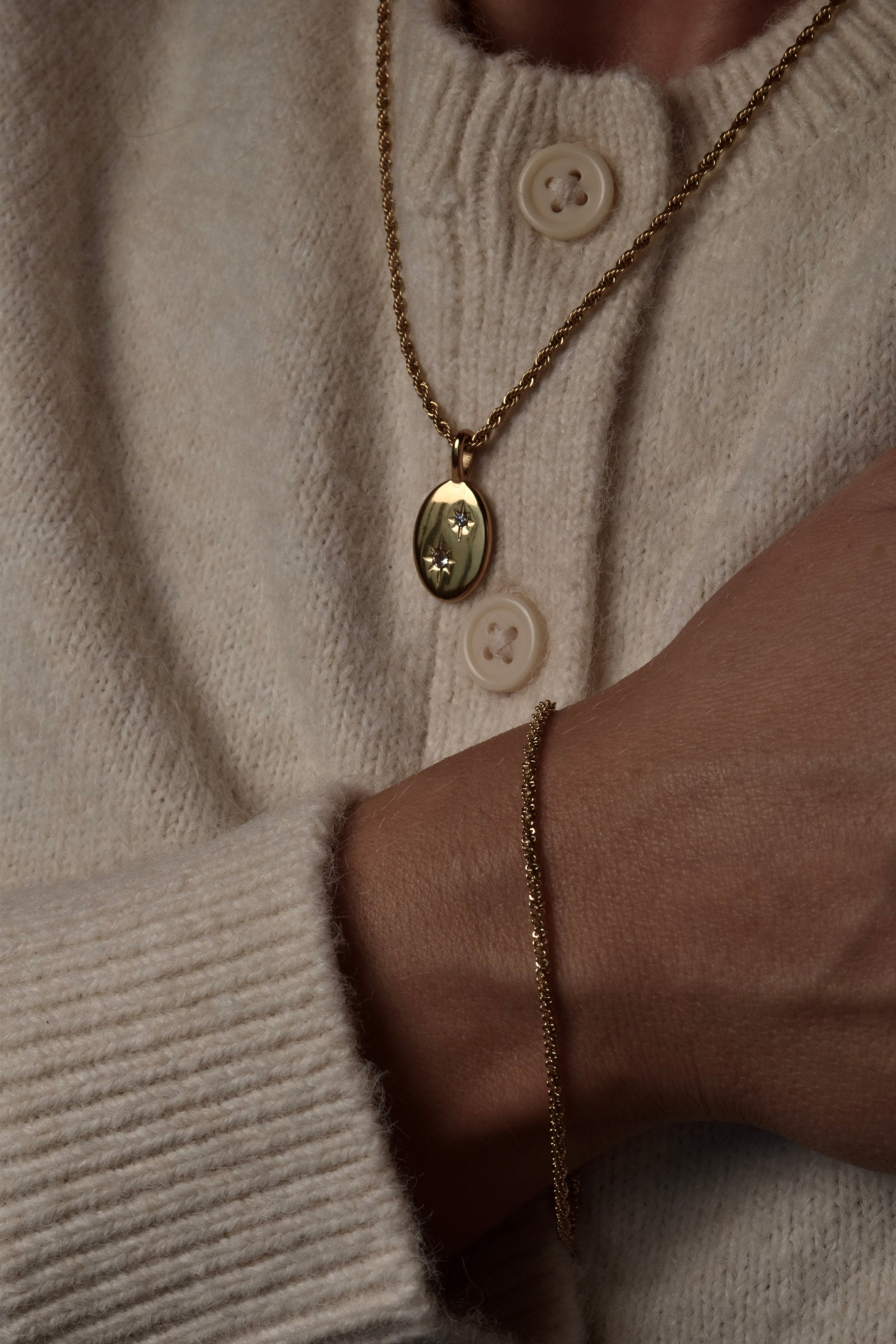 Twisted Link Bracelet in Gold