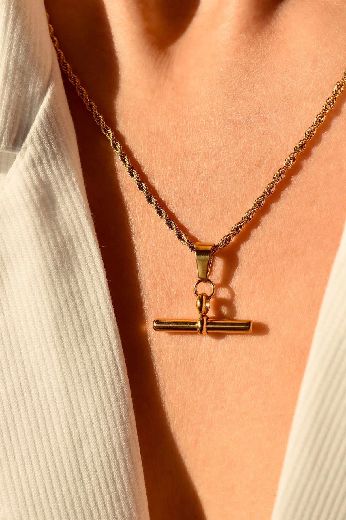 T Bar Necklace in Gold