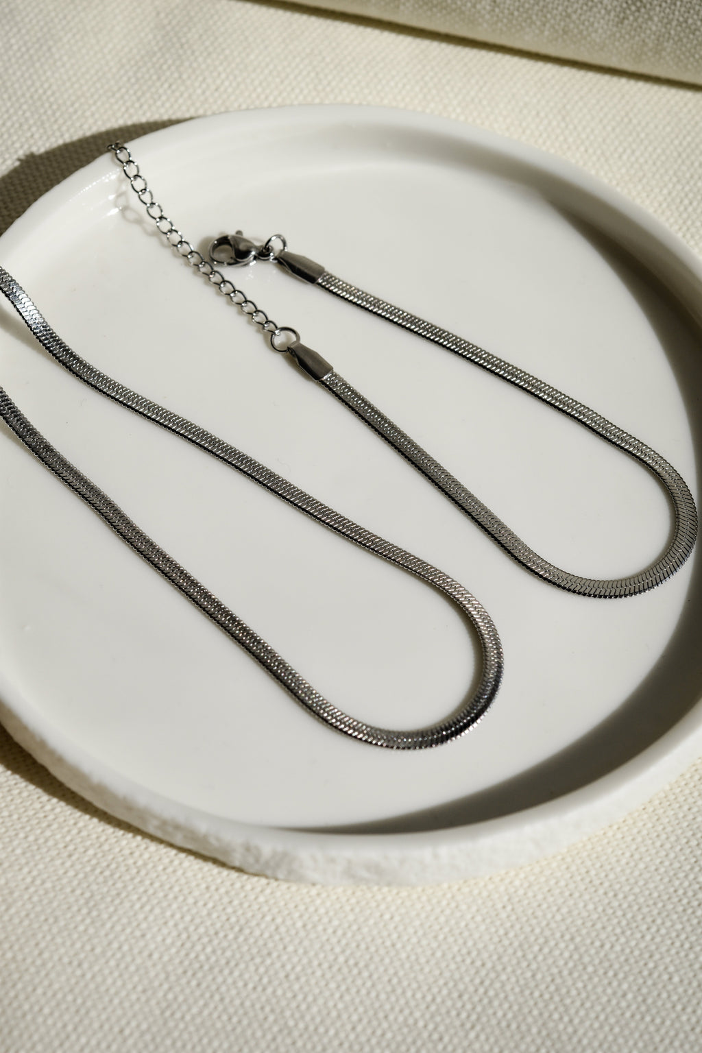Statement Flat Chain Bracelet in Silver